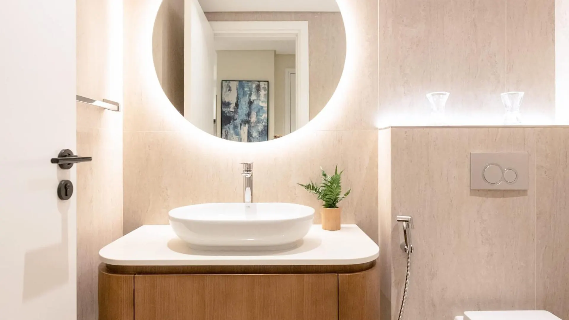 Fabulous 1 Bedroom Apartment At 5 Star Resort Dubai