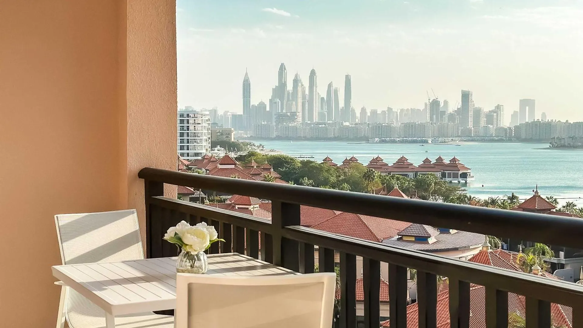 Fabulous 1 Bedroom Apartment At 5 Star Resort Dubai